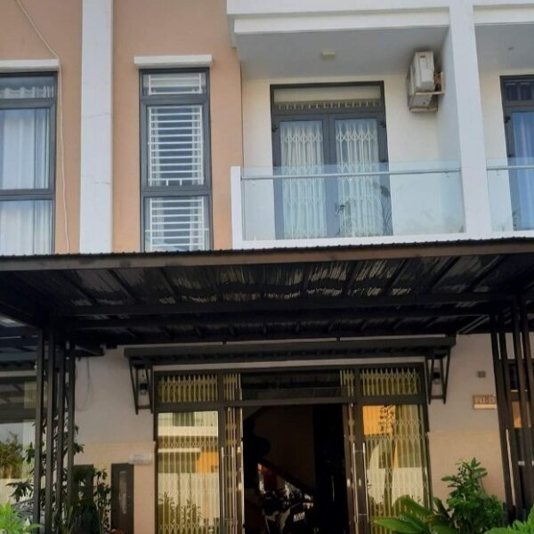 SẮP ĐI ĐỊNH CƯ NÊN CẦN BÁN GẤP CĂN NHÀ 1 TRỆT 2 LẦU KHU TRUNG TÂM ĐẢO PHÚ GIA PHÚ CƯỜNG ĐƯỜNG SỐ 22