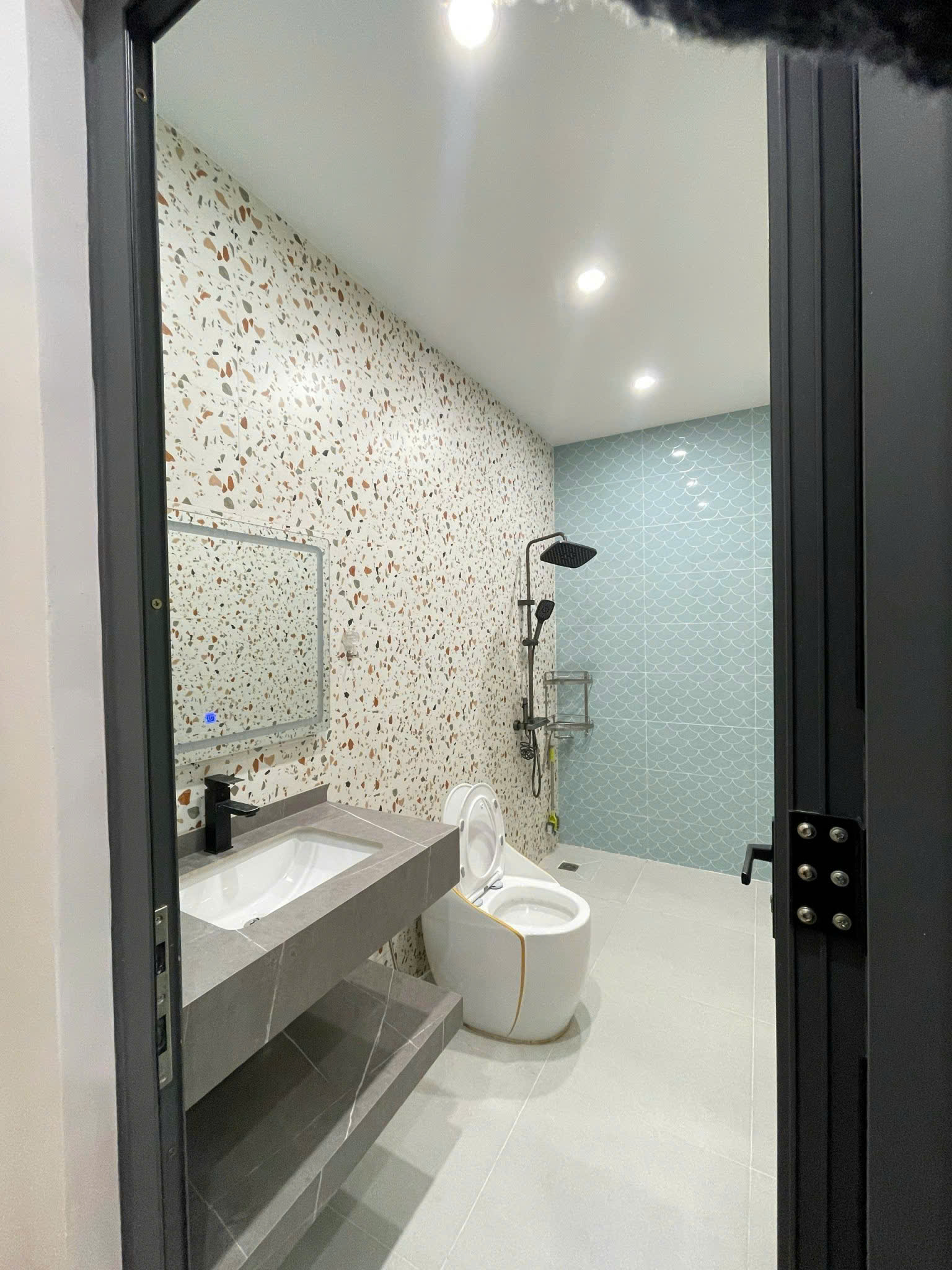 z6571530611381_168177dfc53067a9fab774805c40f7b9