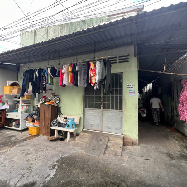 CẦN BÁN GẤP DÃY NHÀ TRỌ 7 CĂN LIỀN ĐANG CHO THUÊ FULL PHÒNG