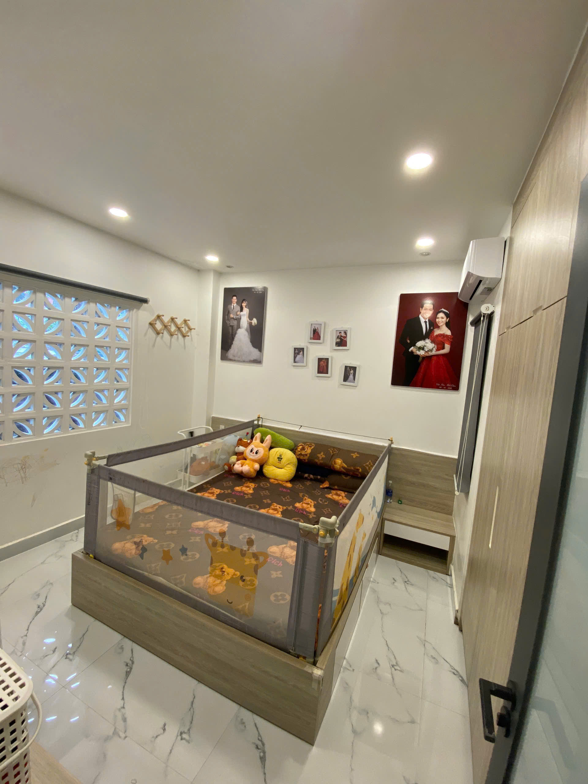 z6609826694080_654431f96c16bc6926859542718c7082