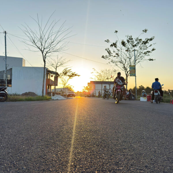 Chủ ngộp cần bán gấp miếng đất KDC chợ Tắc Cậu.