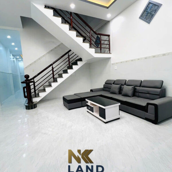 CẦN BÁN NHÀ TRỆT LẦU HẺM (1) HAI BÀ TRƯNG – P VĨNH QUANG – TP – RG 