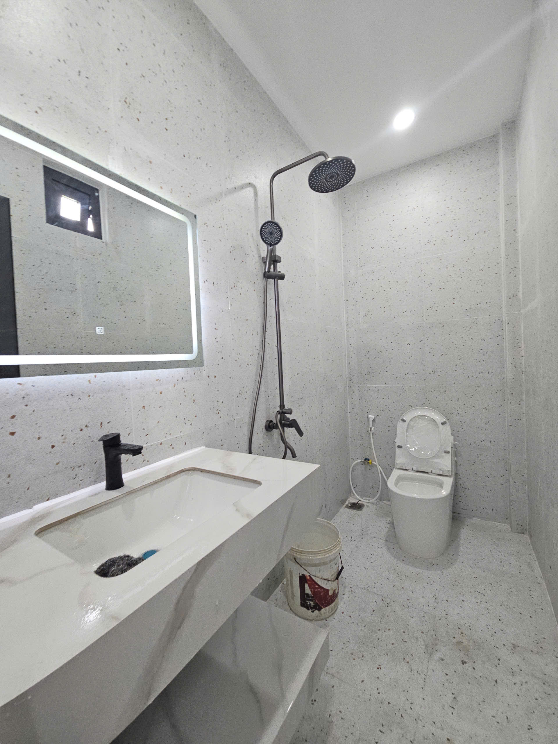 z6611084188238_9e55c0e56861c4e913fe4729c1613657